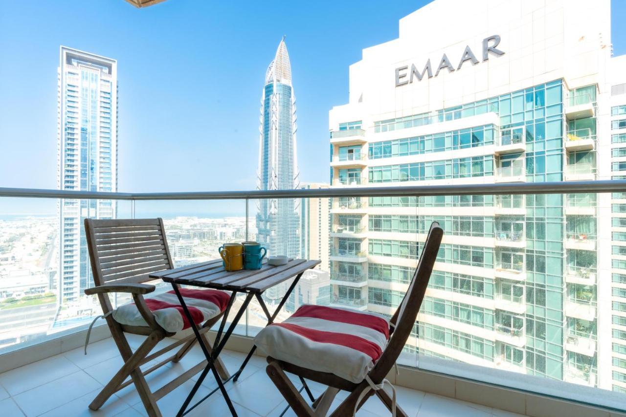 Vacay Lettings - Loft Downtown Dubai Villa ภายนอก รูปภาพ