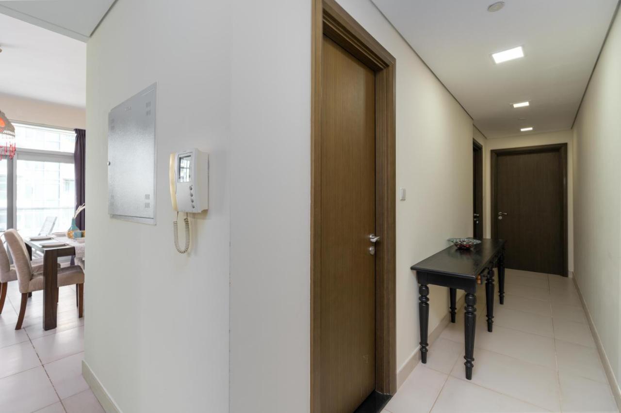 Vacay Lettings - Loft Downtown Dubai Villa ภายนอก รูปภาพ