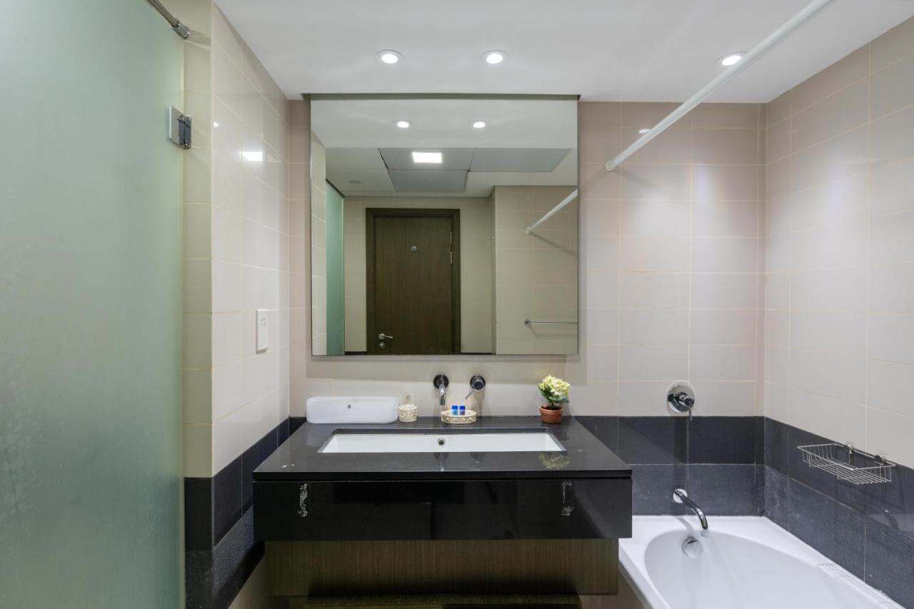 Vacay Lettings - Loft Downtown Dubai Villa ภายนอก รูปภาพ