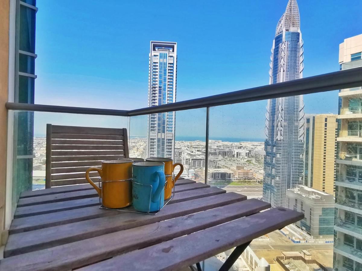 Vacay Lettings - Loft Downtown Dubai Villa ภายนอก รูปภาพ