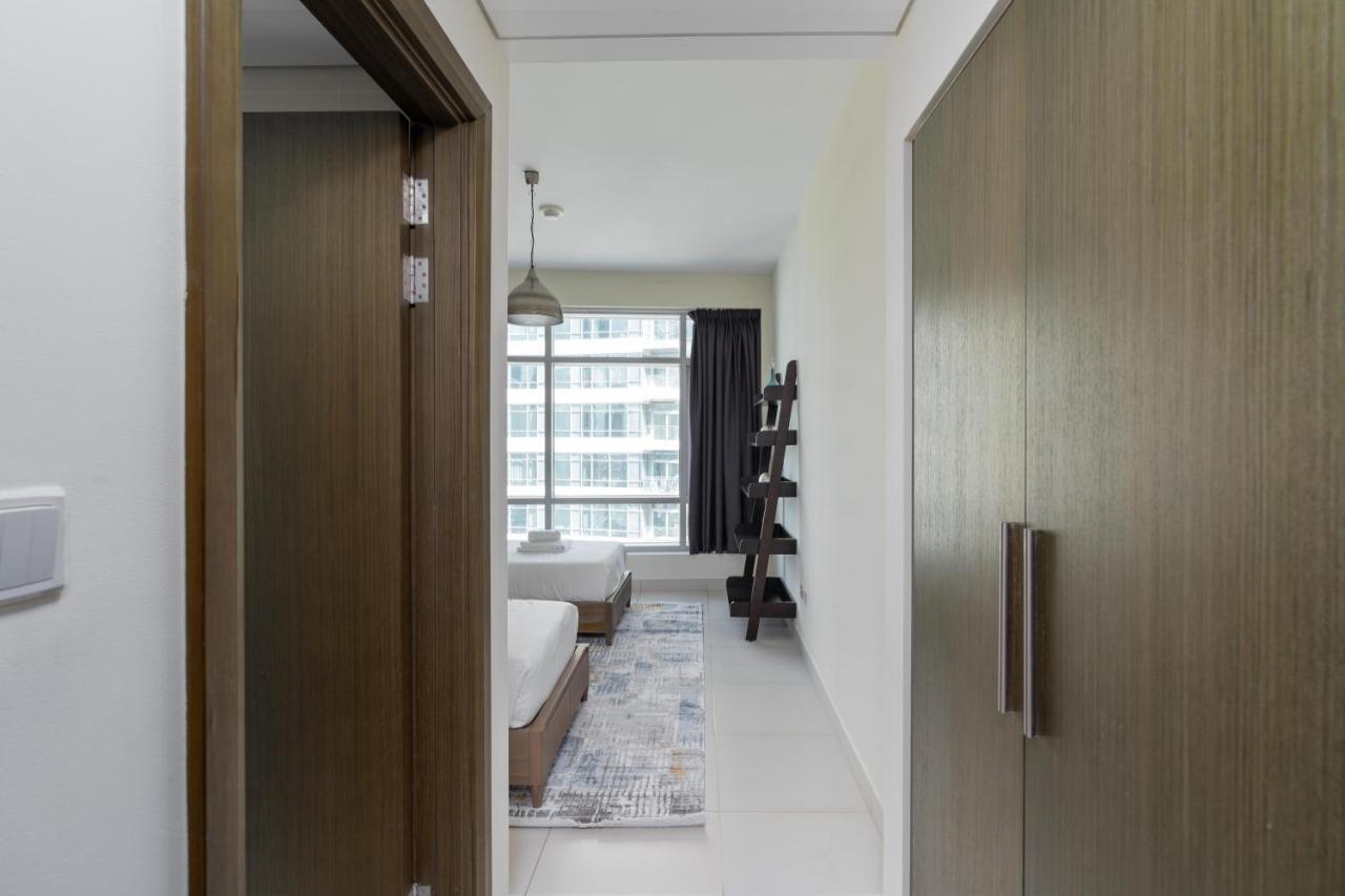 Vacay Lettings - Loft Downtown Dubai Villa ภายนอก รูปภาพ