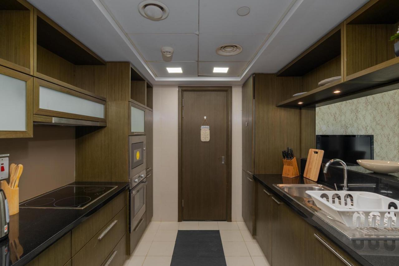 Vacay Lettings - Loft Downtown Dubai Villa ภายนอก รูปภาพ