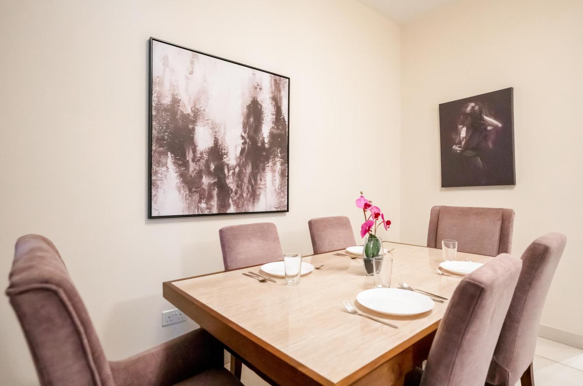 Vacay Lettings - Loft Downtown Dubai Villa ภายนอก รูปภาพ