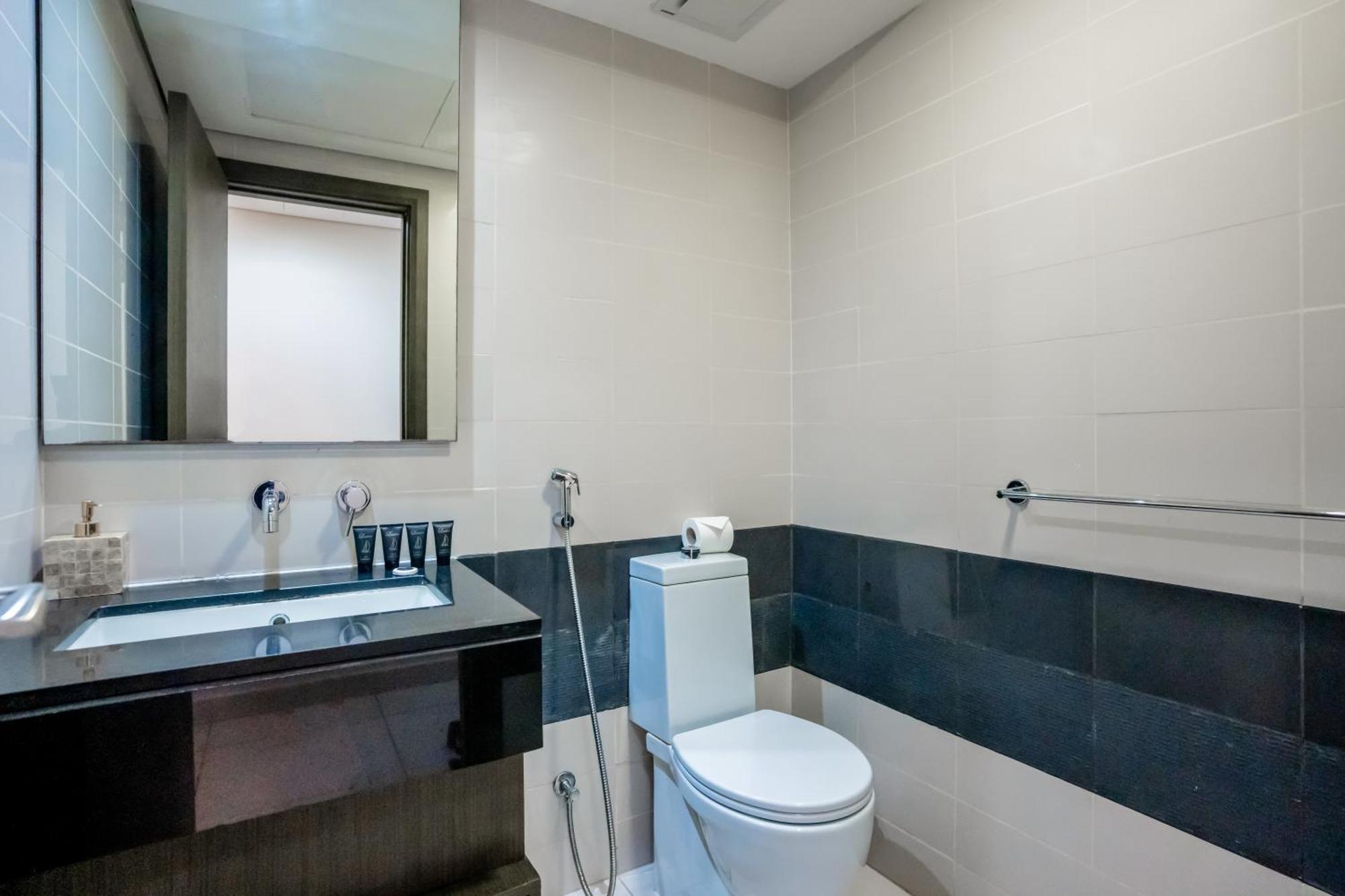 Vacay Lettings - Loft Downtown Dubai Villa ภายนอก รูปภาพ