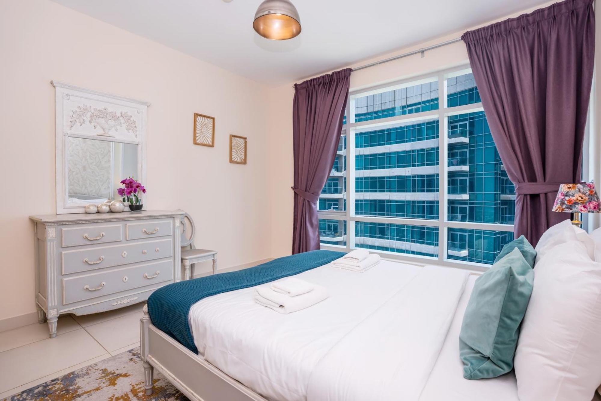 Vacay Lettings - Loft Downtown Dubai Villa ภายนอก รูปภาพ